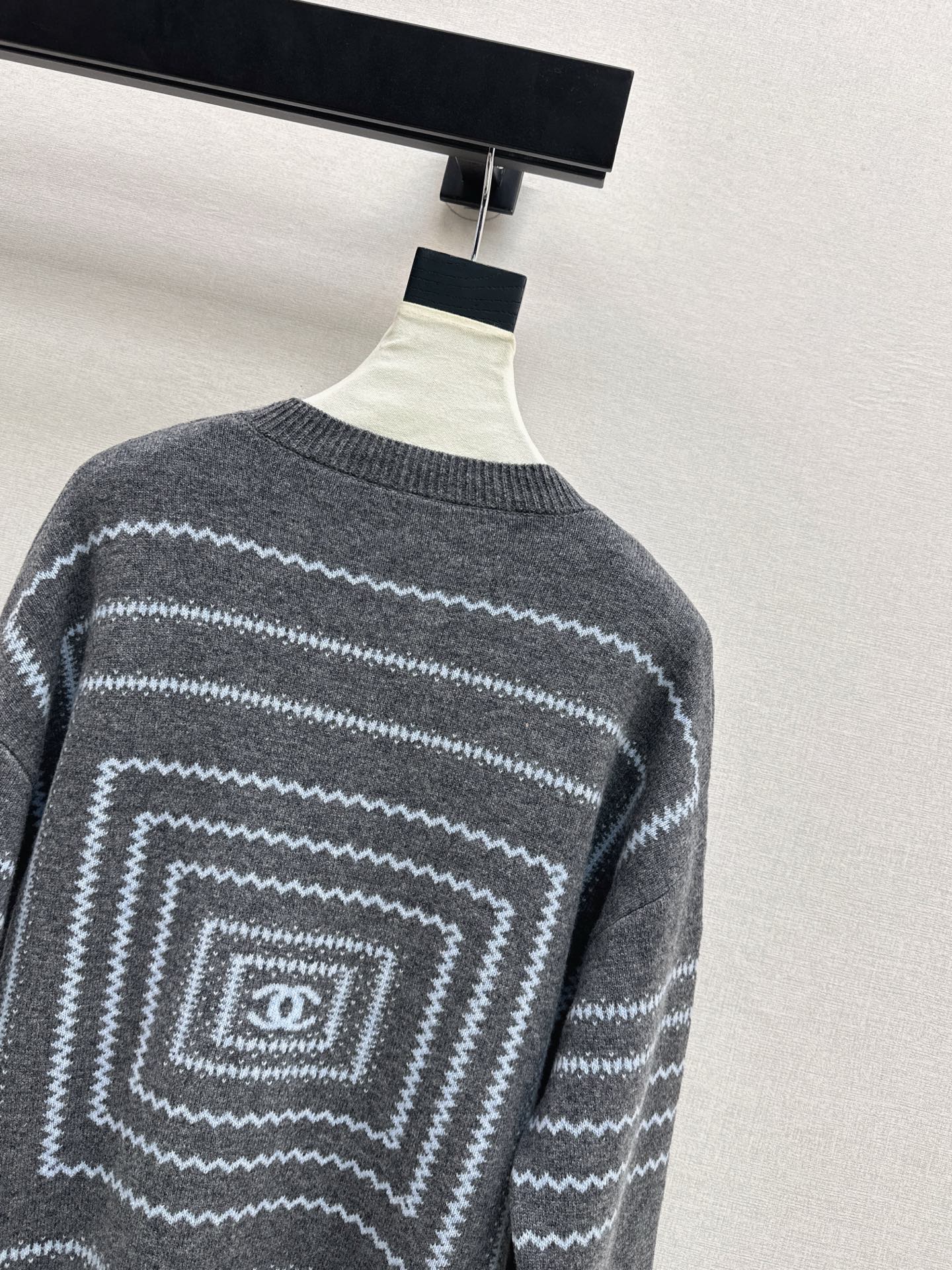 Chan NEW Jacquard sweater