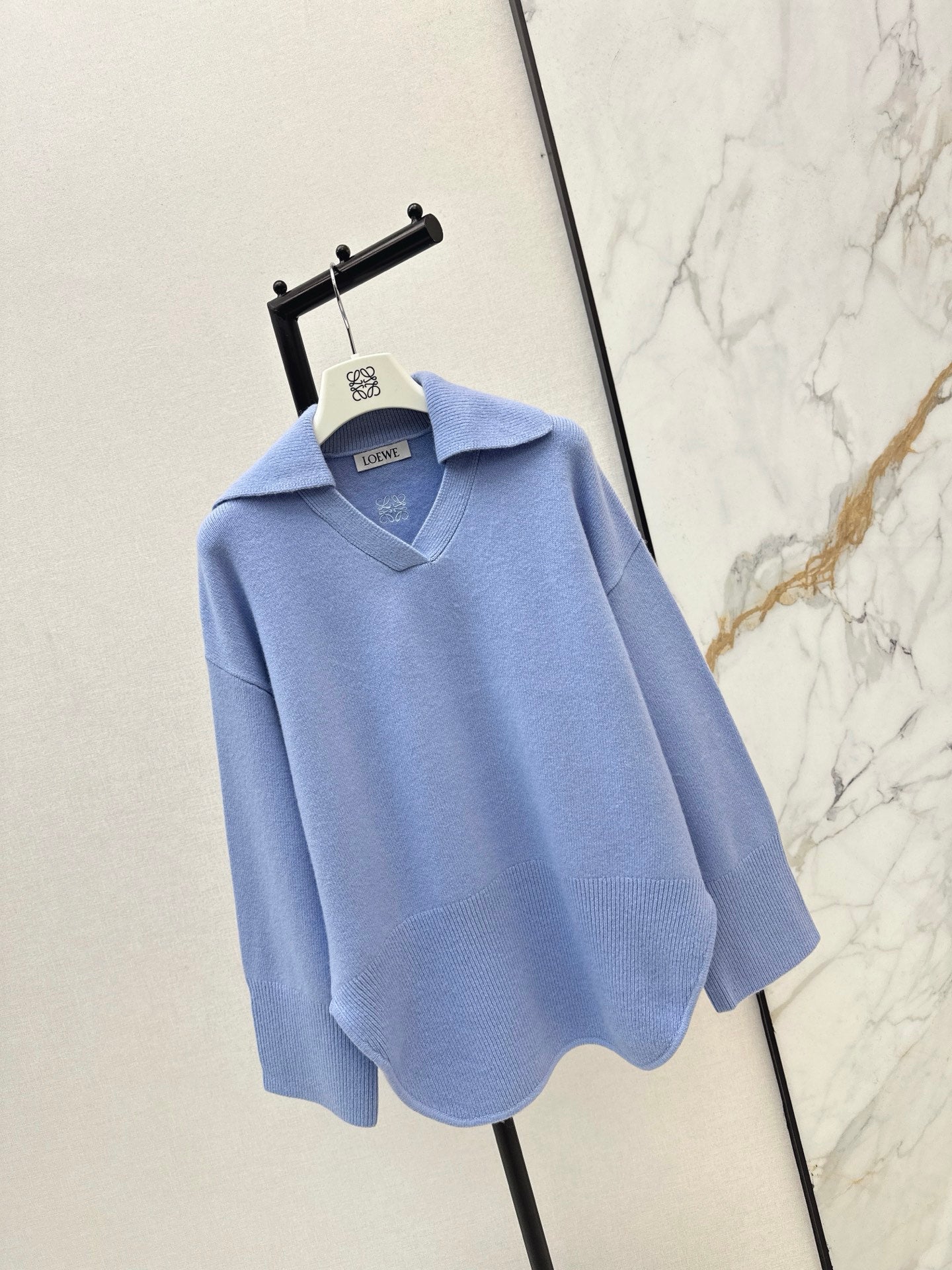 Loe NEW Cashmere sweater