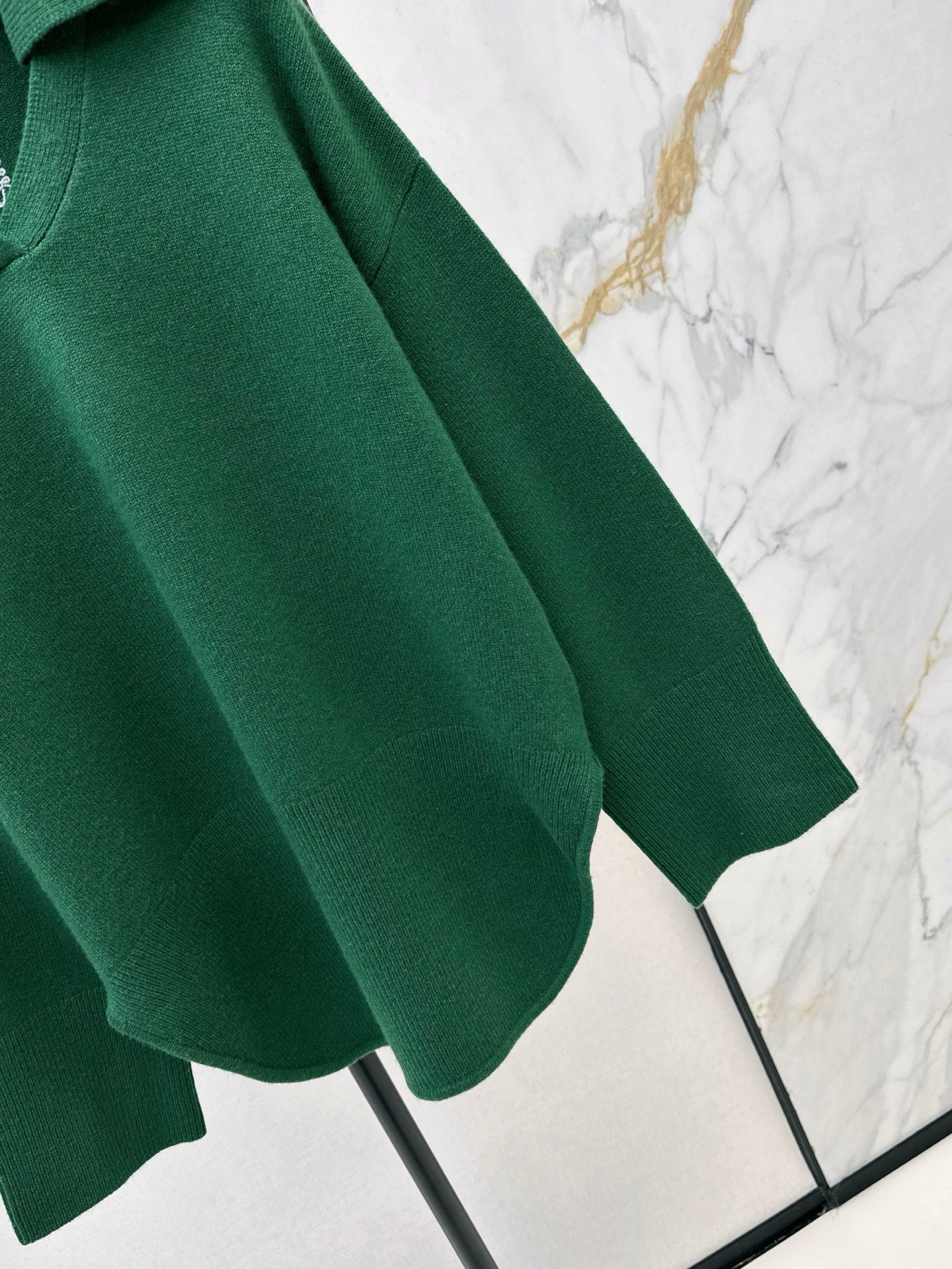 Loe NEW Cashmere sweater