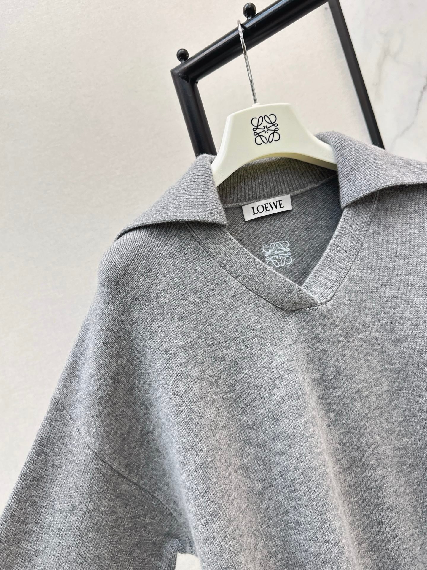 Loe NEW Cashmere sweater