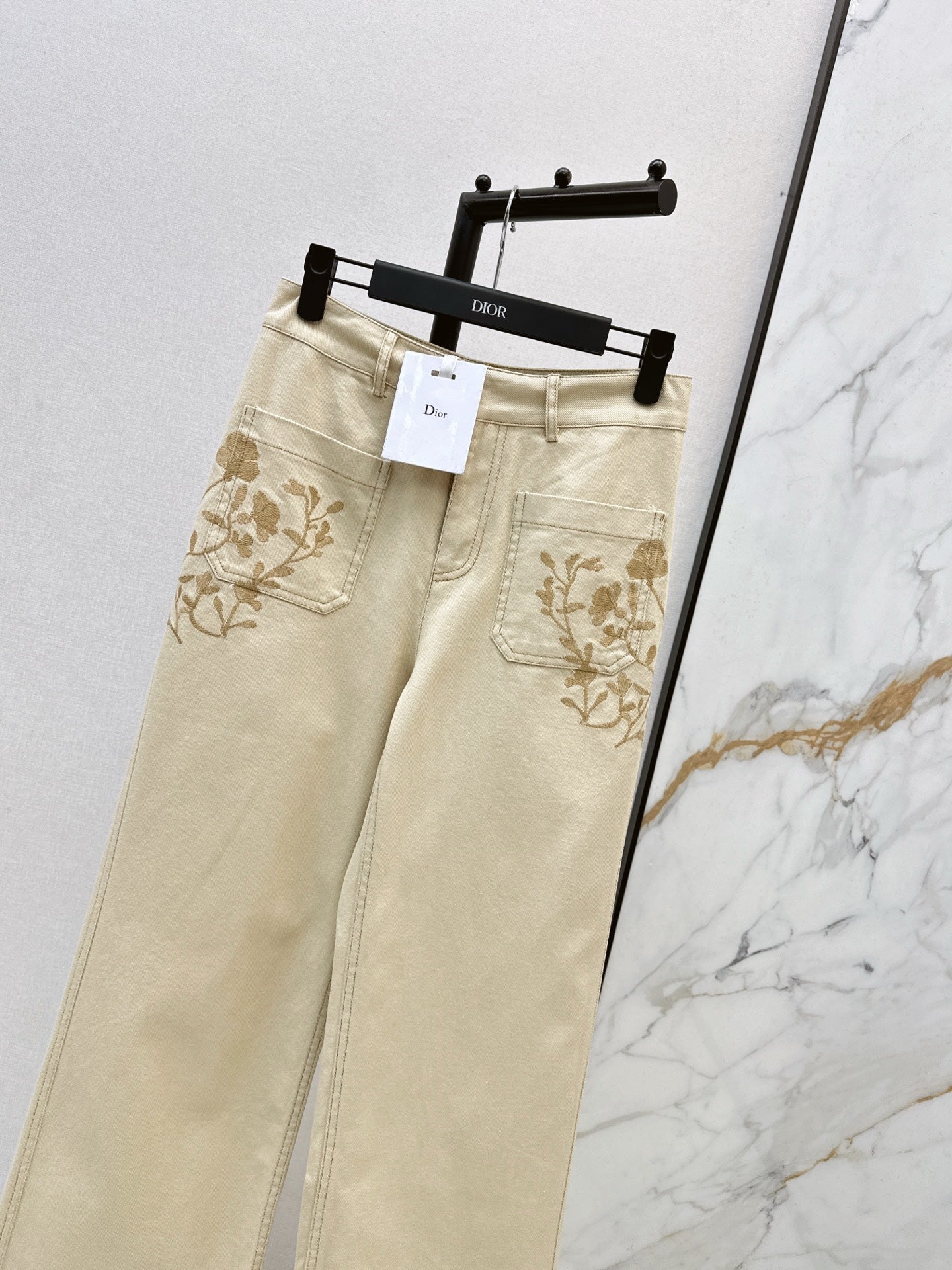 CD NEW embroidery pants