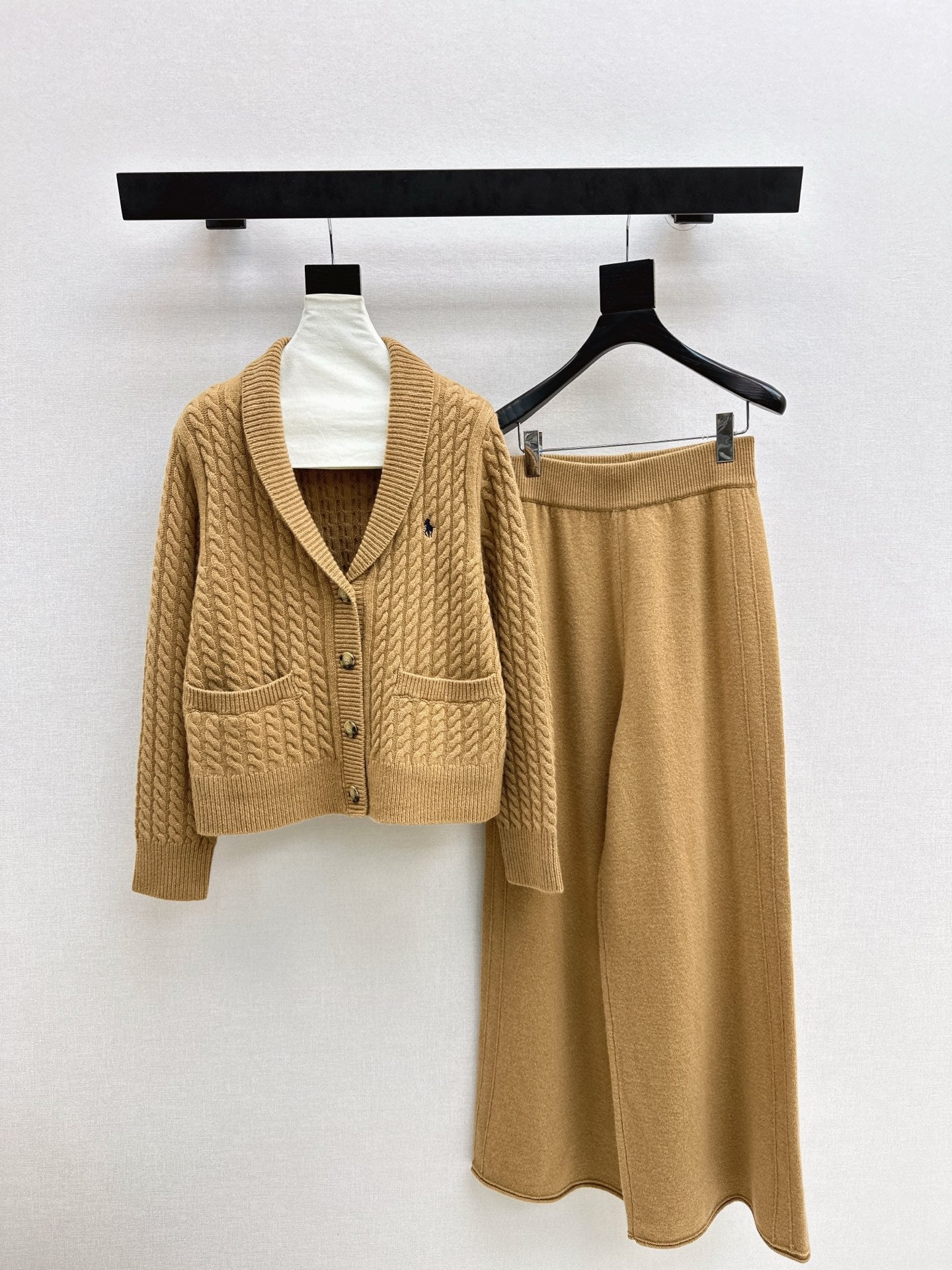 Ral NEW Knitted suit