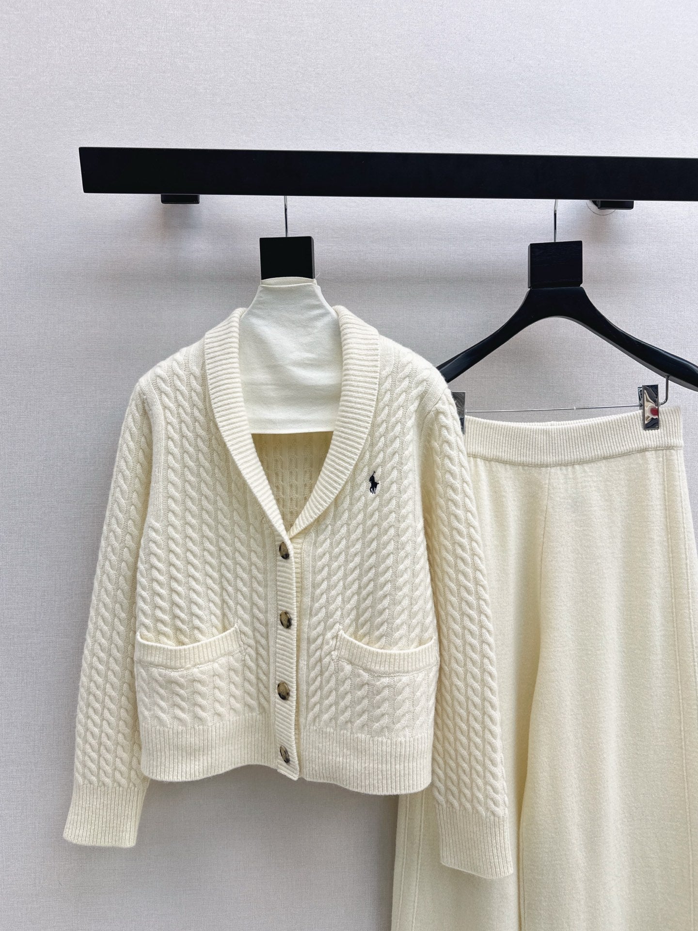 Ral NEW Knitted suit