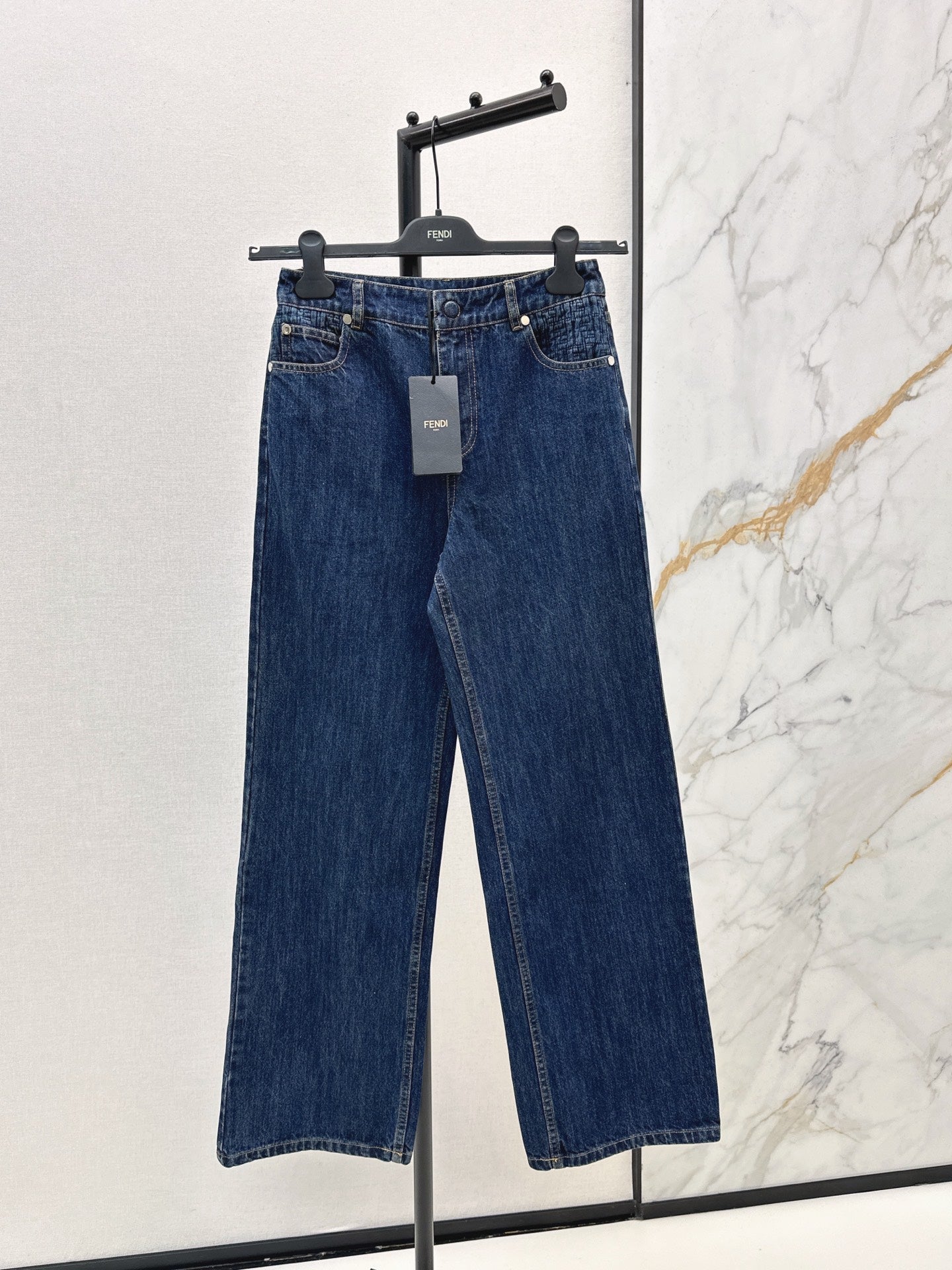 Fend NEW Straight-leg jeans