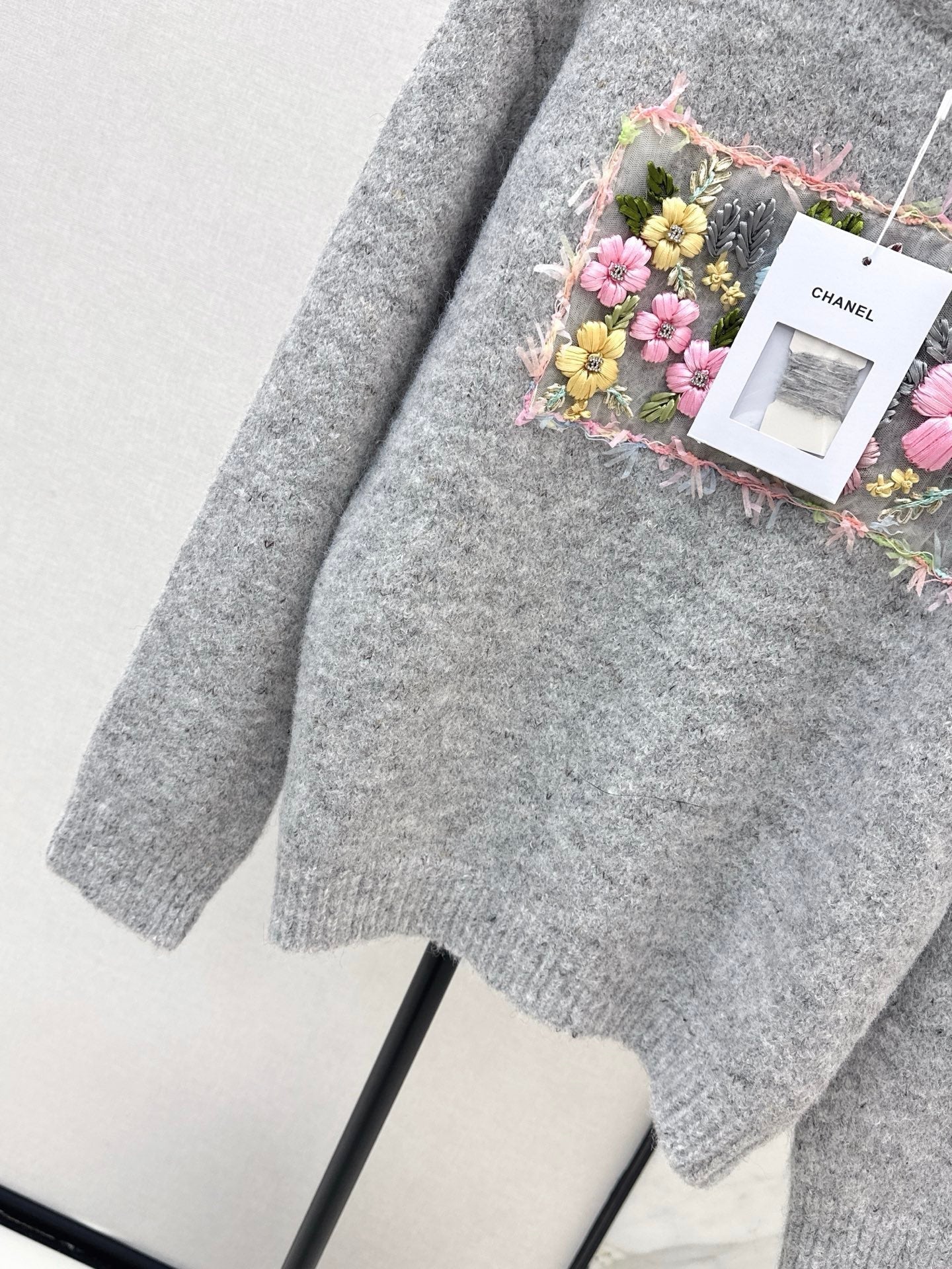 Chan NEW Floral sweater