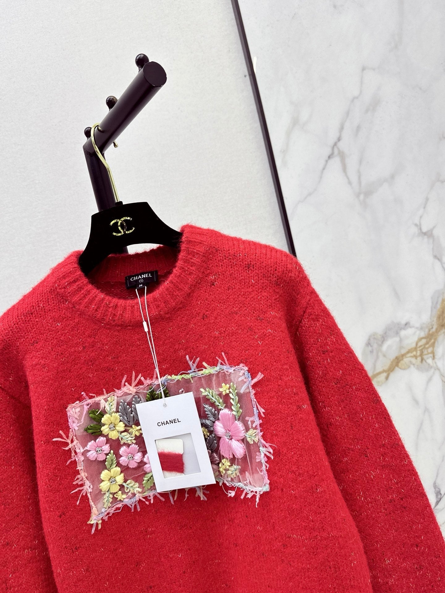 Chan NEW Floral sweater