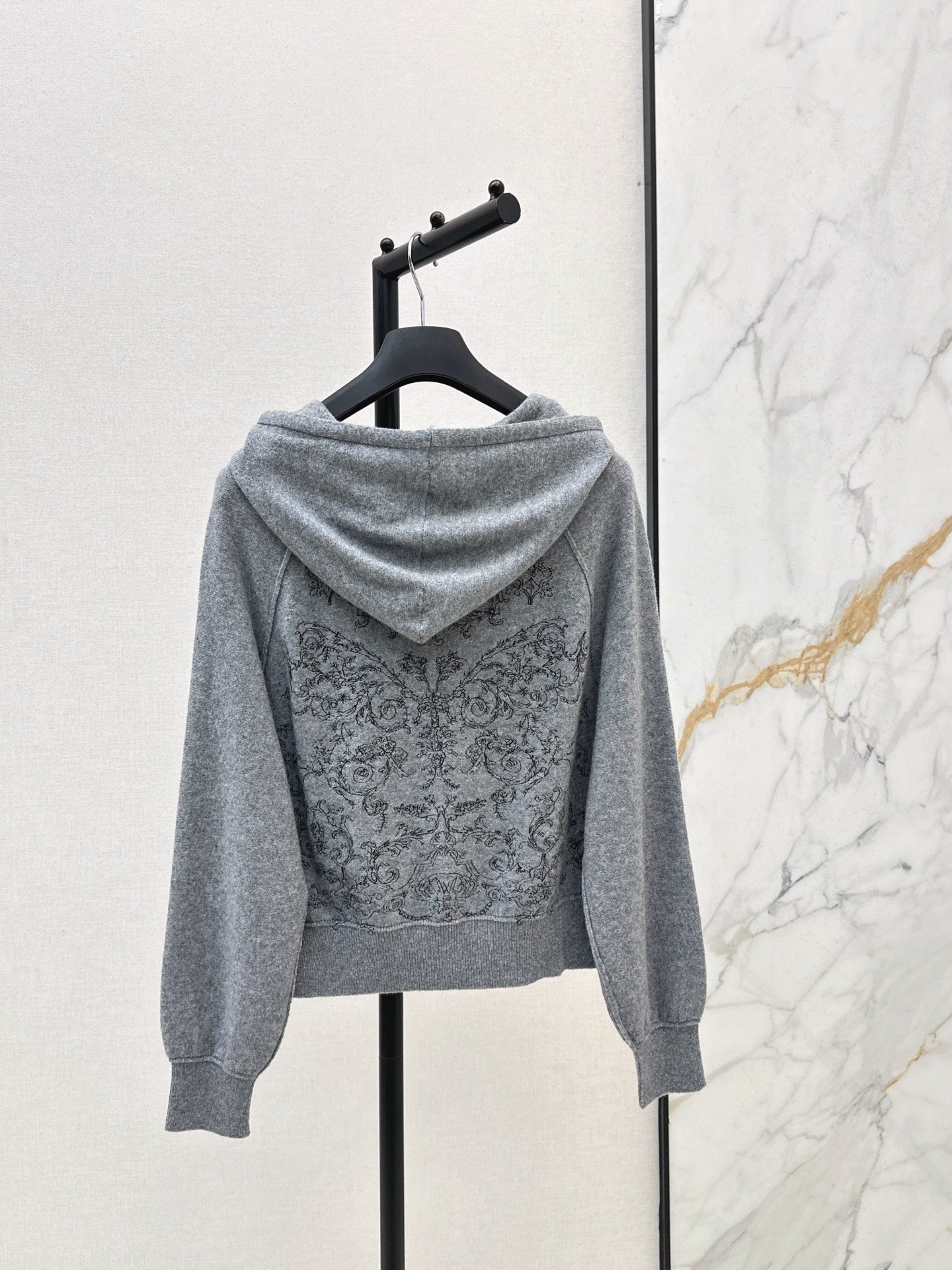 CD NEW Embroidered cashmere jacket