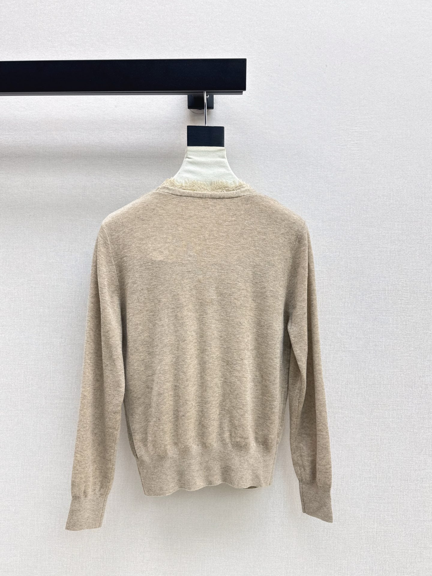 Es NEW Lace-paneled cardigan