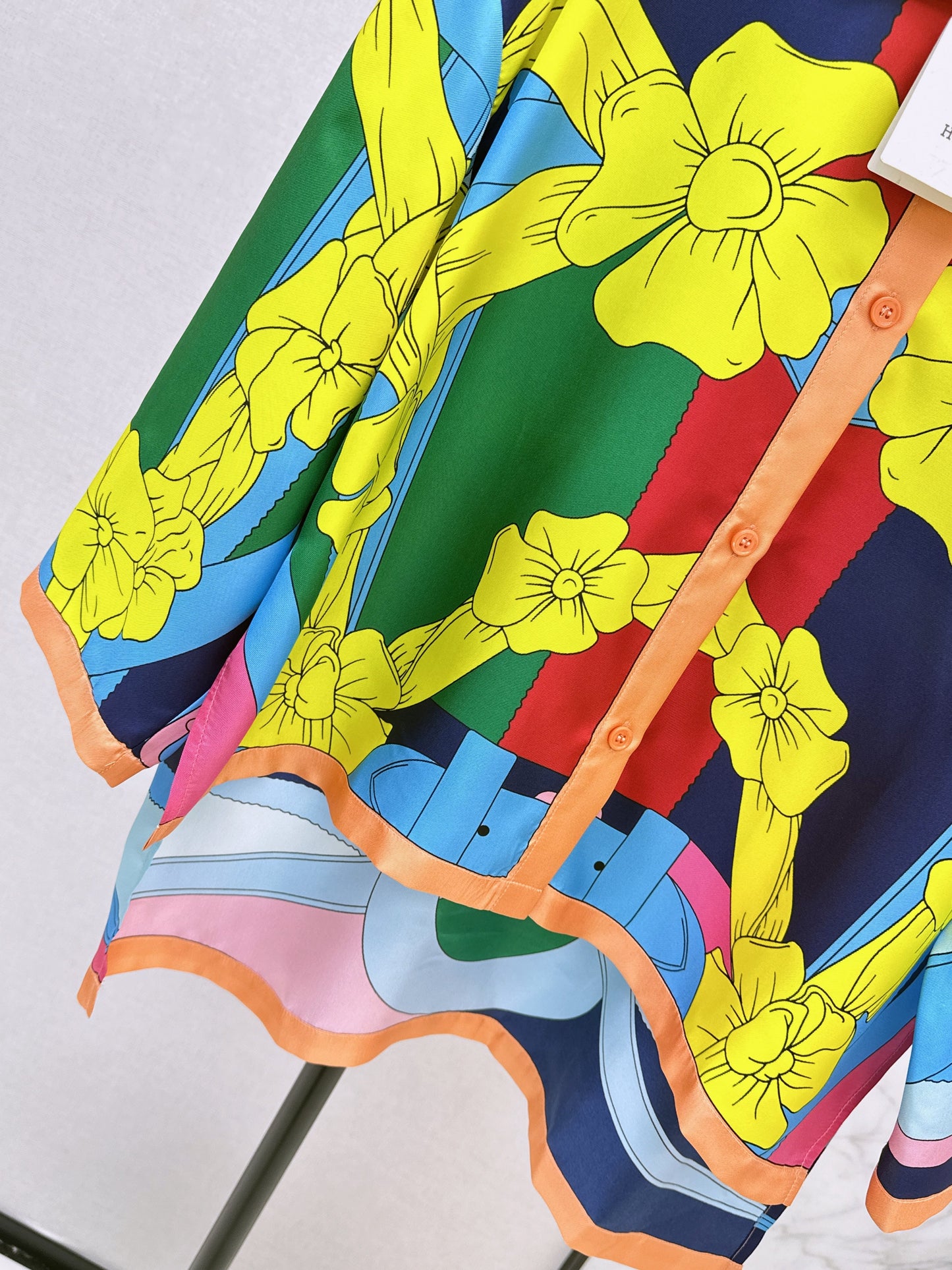 Herm NEW printed silk shirt