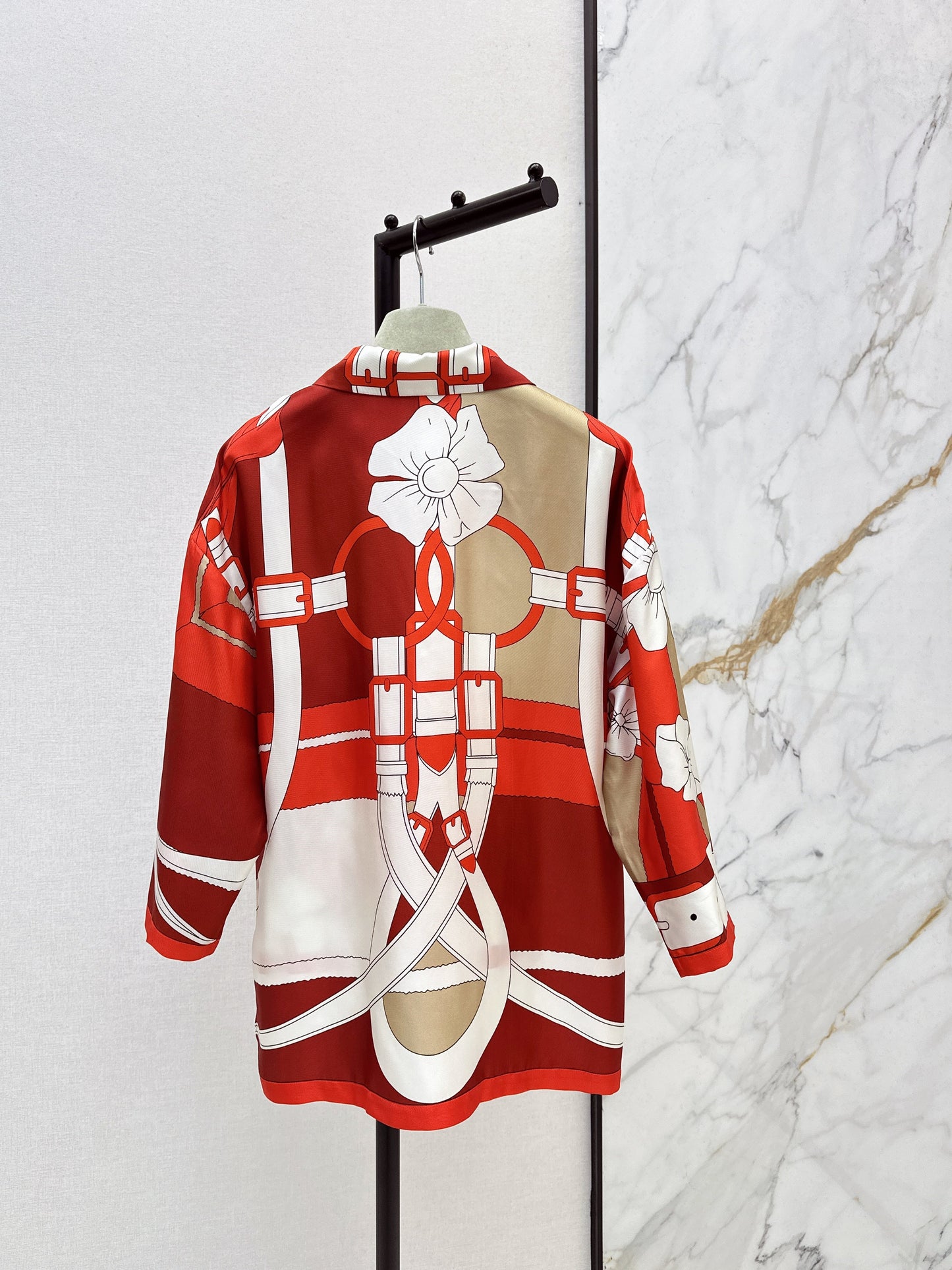 Herm NEW printed silk shirt