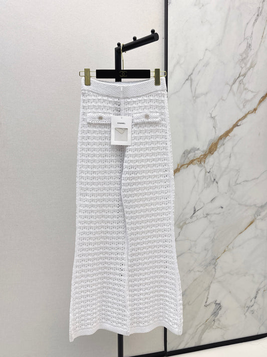 Chan NEW hollow knit pants