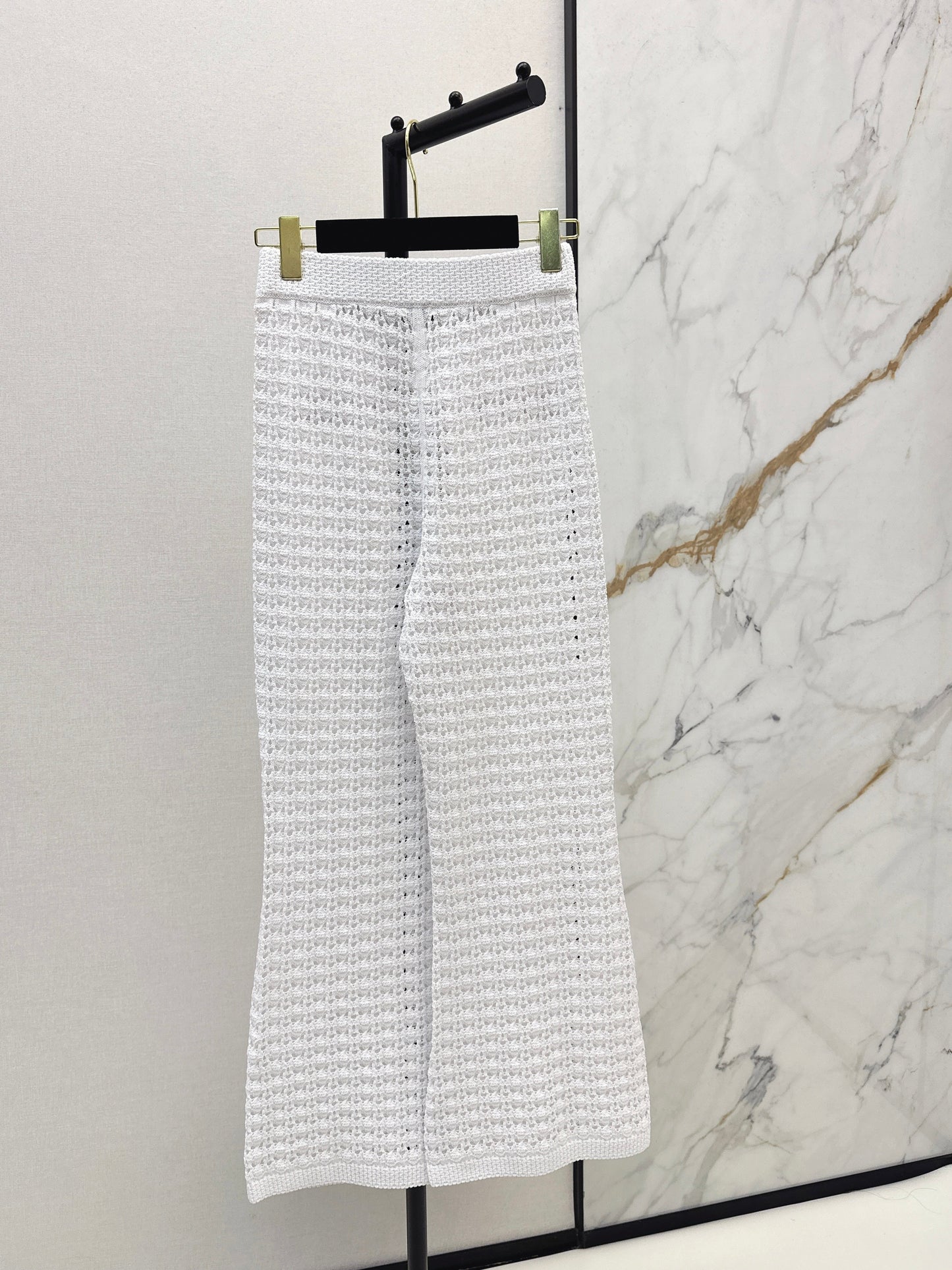 Chan NEW hollow knit pants