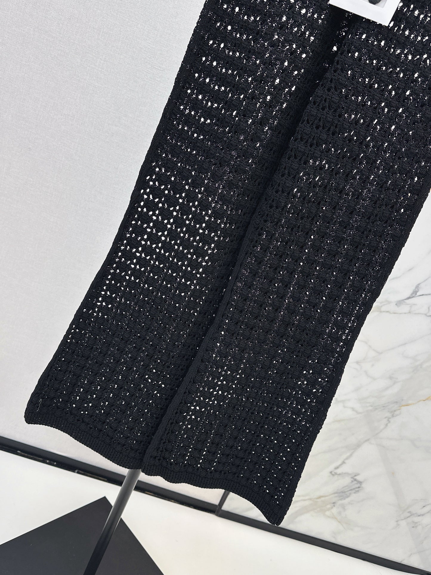 Chan NEW hollow knit pants
