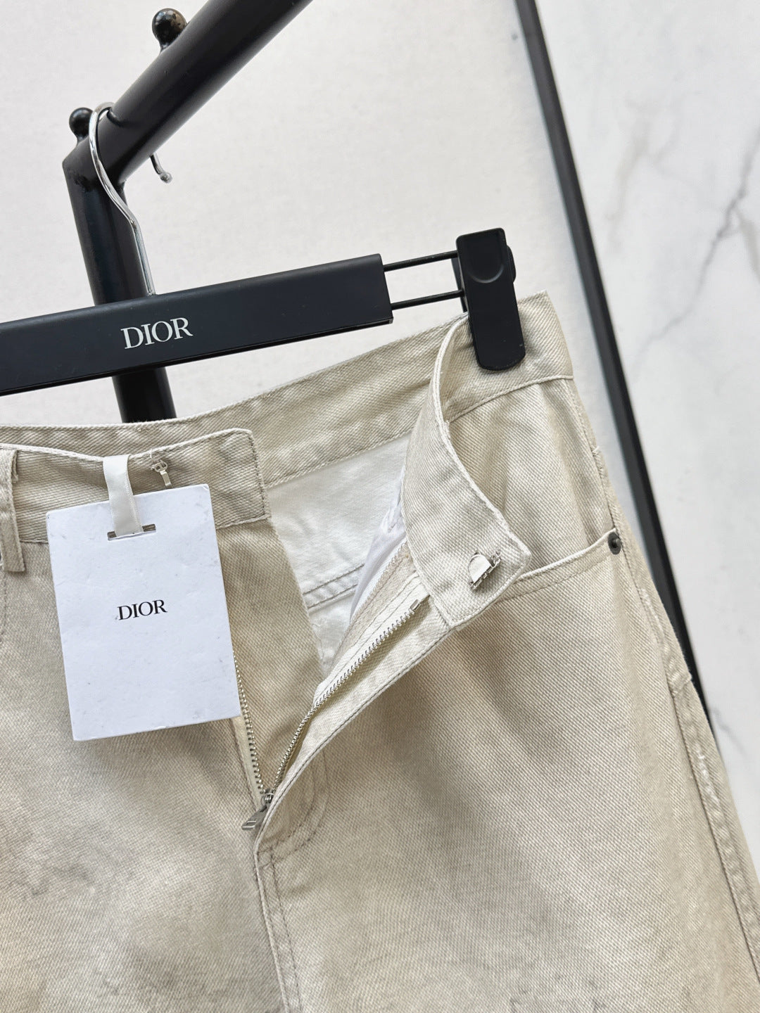 CD NEW printed jeans