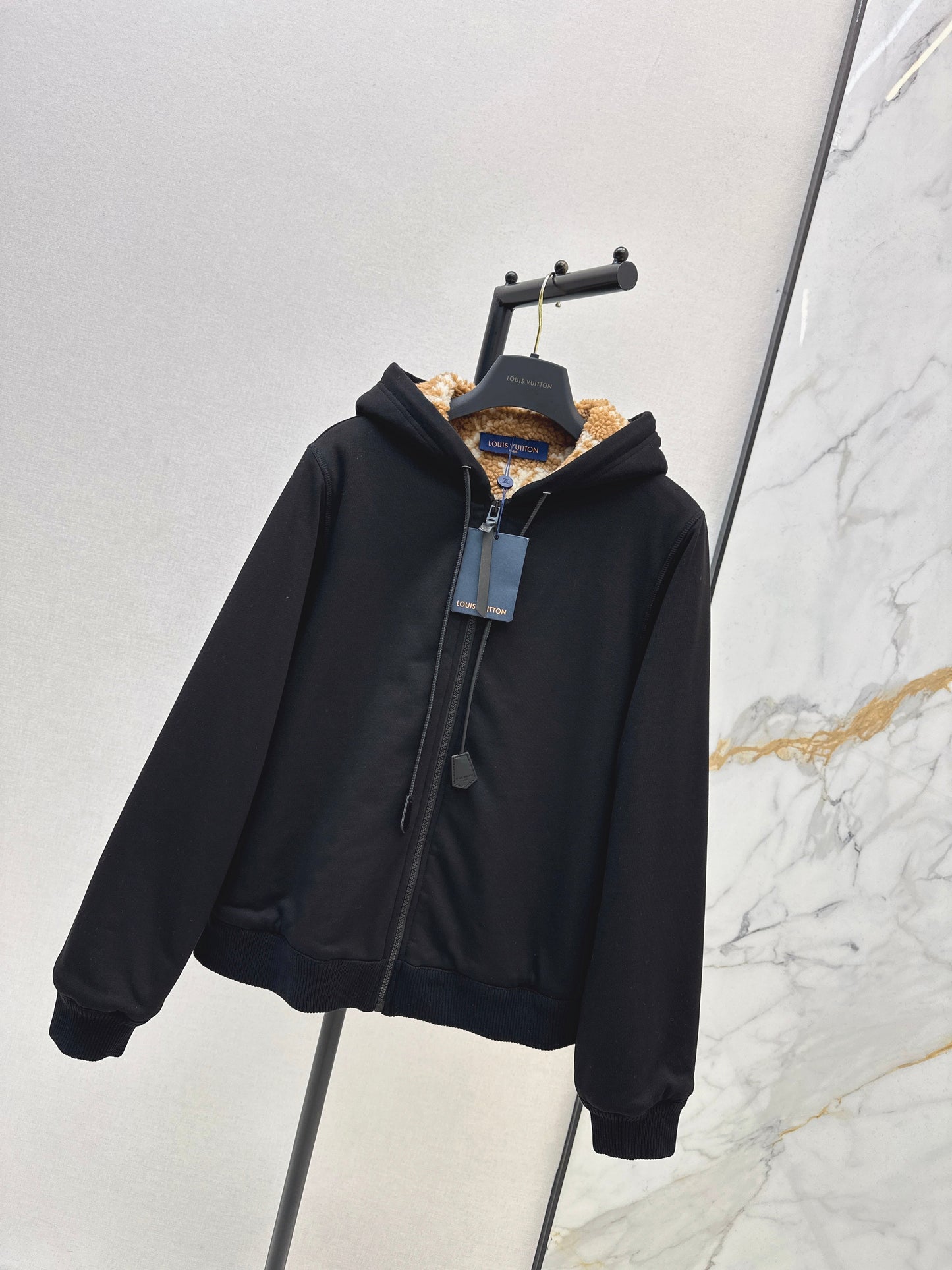 Louis NEWcasual hooded jacket