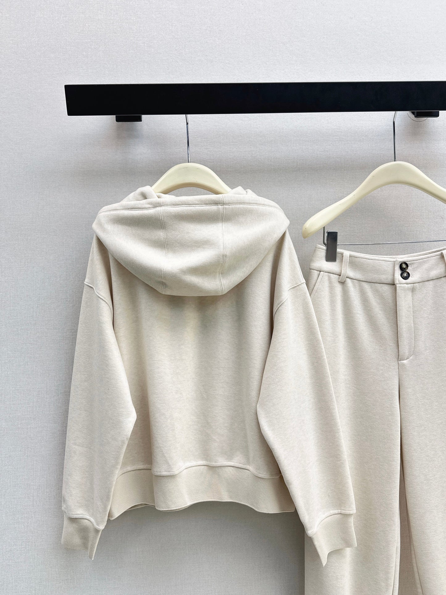 Loro NEW Casual suit