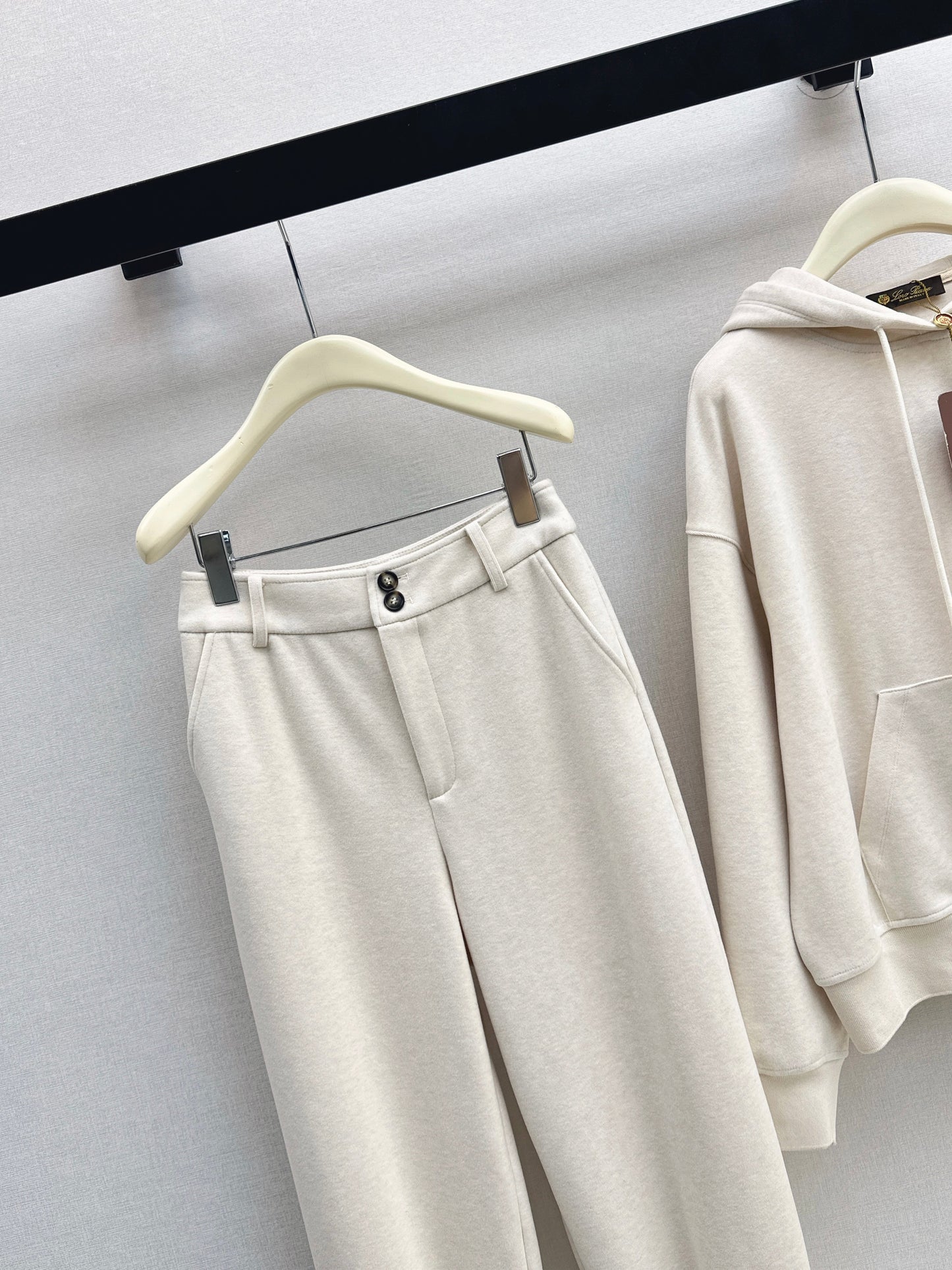 Loro NEW Casual suit