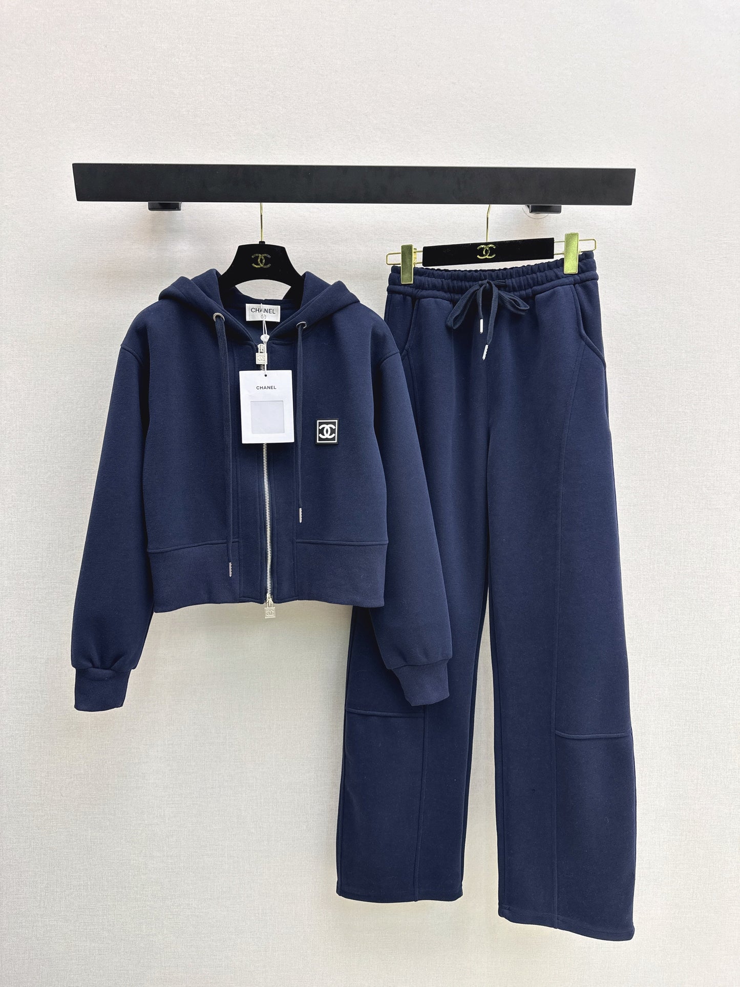 Chan NEW Casual suit