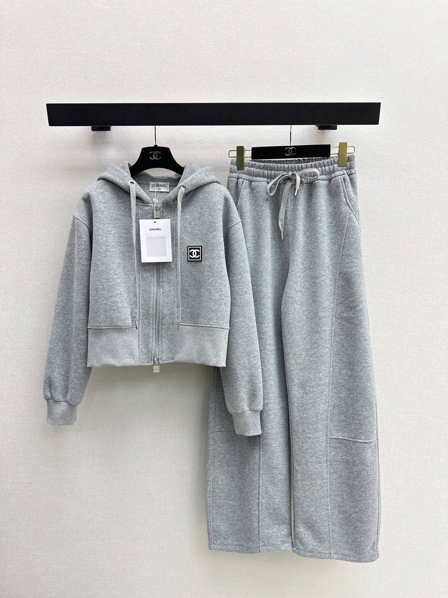 Chan NEW Casual suit