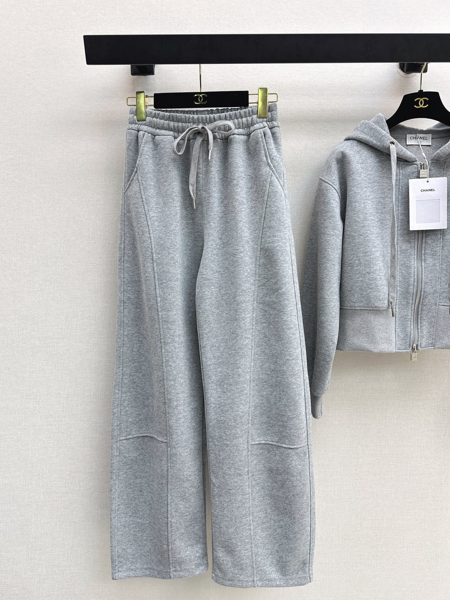 Chan NEW Casual suit