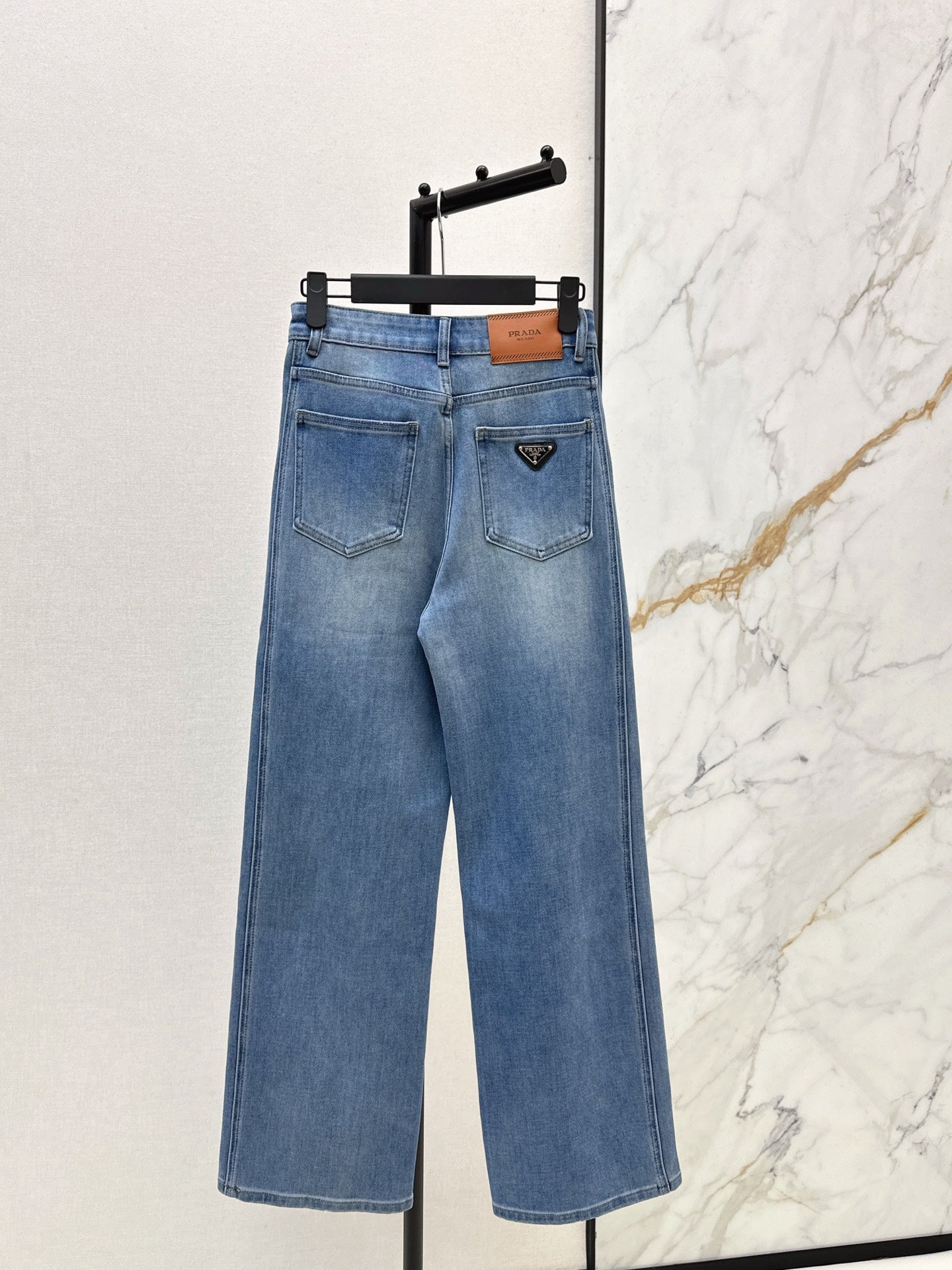 Pra NEWStraight-leg jeans